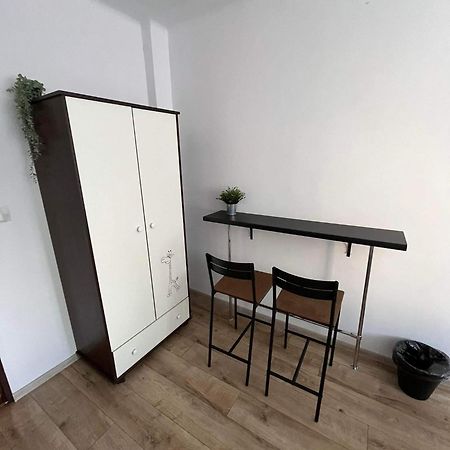 Well Apartment In Old Town Krakow Exterior photo